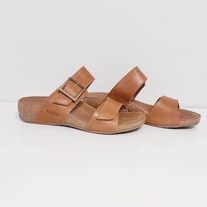 Taos My Dear Hazelnut Sandals